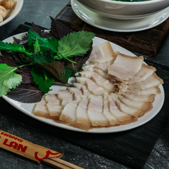 Thịt Luộc Mắm T&ocirc;m 